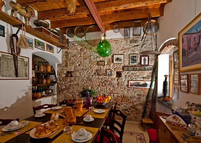 Casa Zafferano Casa rural Albenga